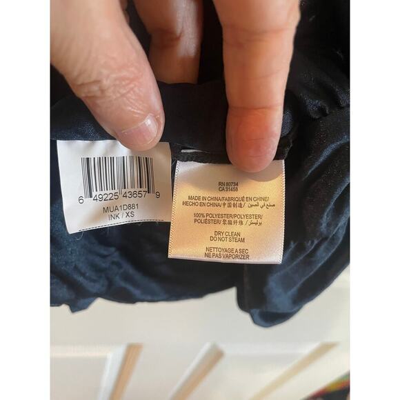 BCBG MAXAZRIA  Ink Navy Blouse Top V-Neck Slouchy Lined Boho Sz XS - Picture 5 of 11